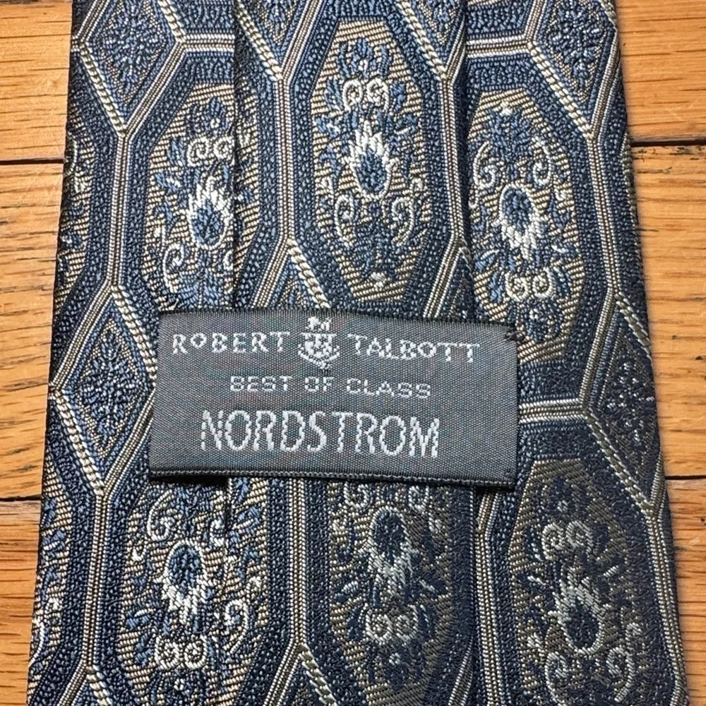 Robert Talbott Blue/Gold Geometric Hand Sewn Best of Class Silk Tie